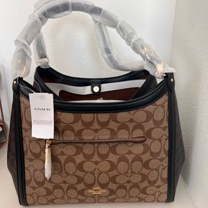 Coach Kristy Shoulder Bag In Blocked Signature Canvas